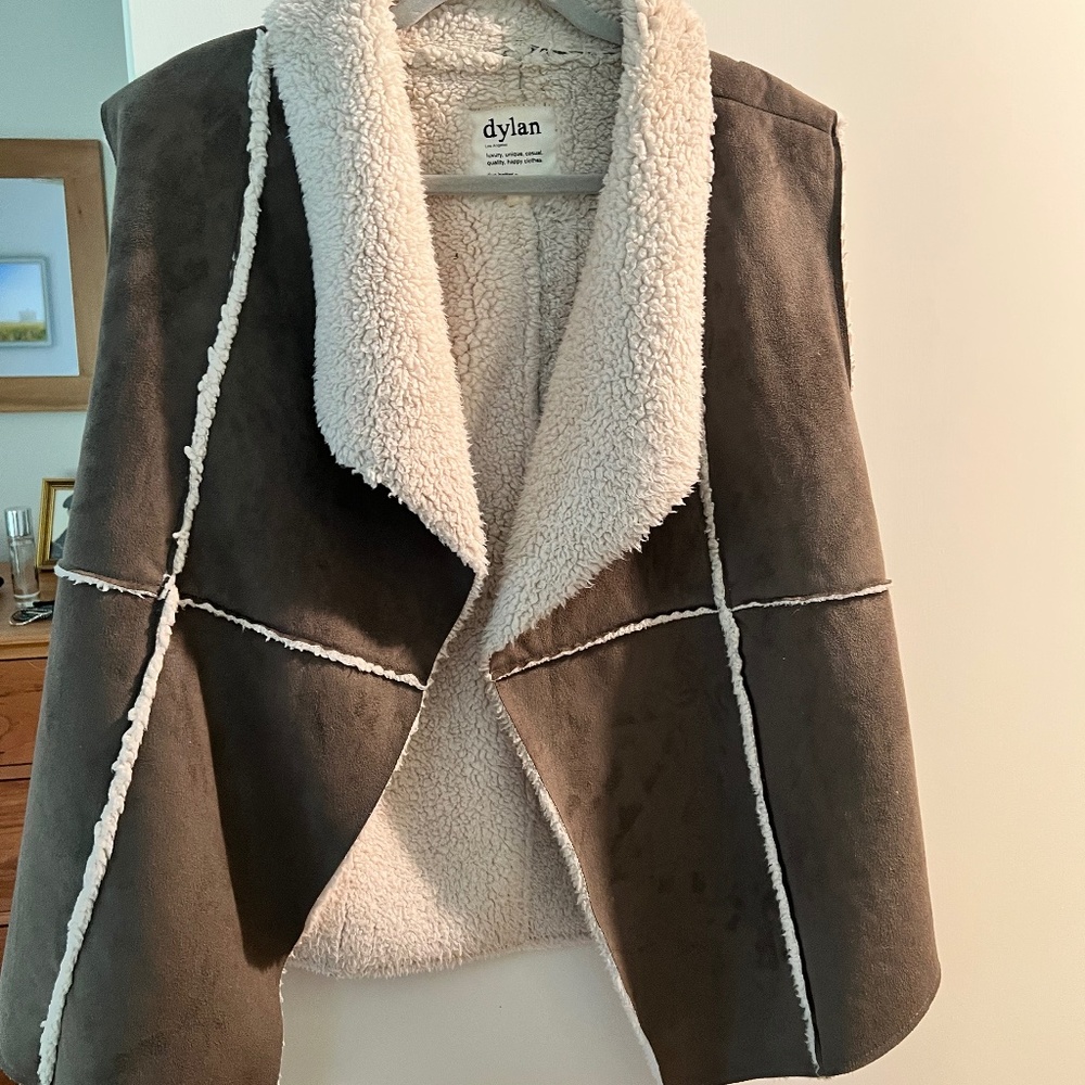 Dylan Faux suede and shearling Vest